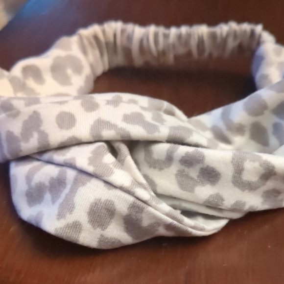 Adorable Newborn Hair Accessories - Picture 8 of 8